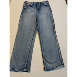 YMI Premium High Rise Straight Leg Light Wash Jeans Size 17/33 Blue Denim